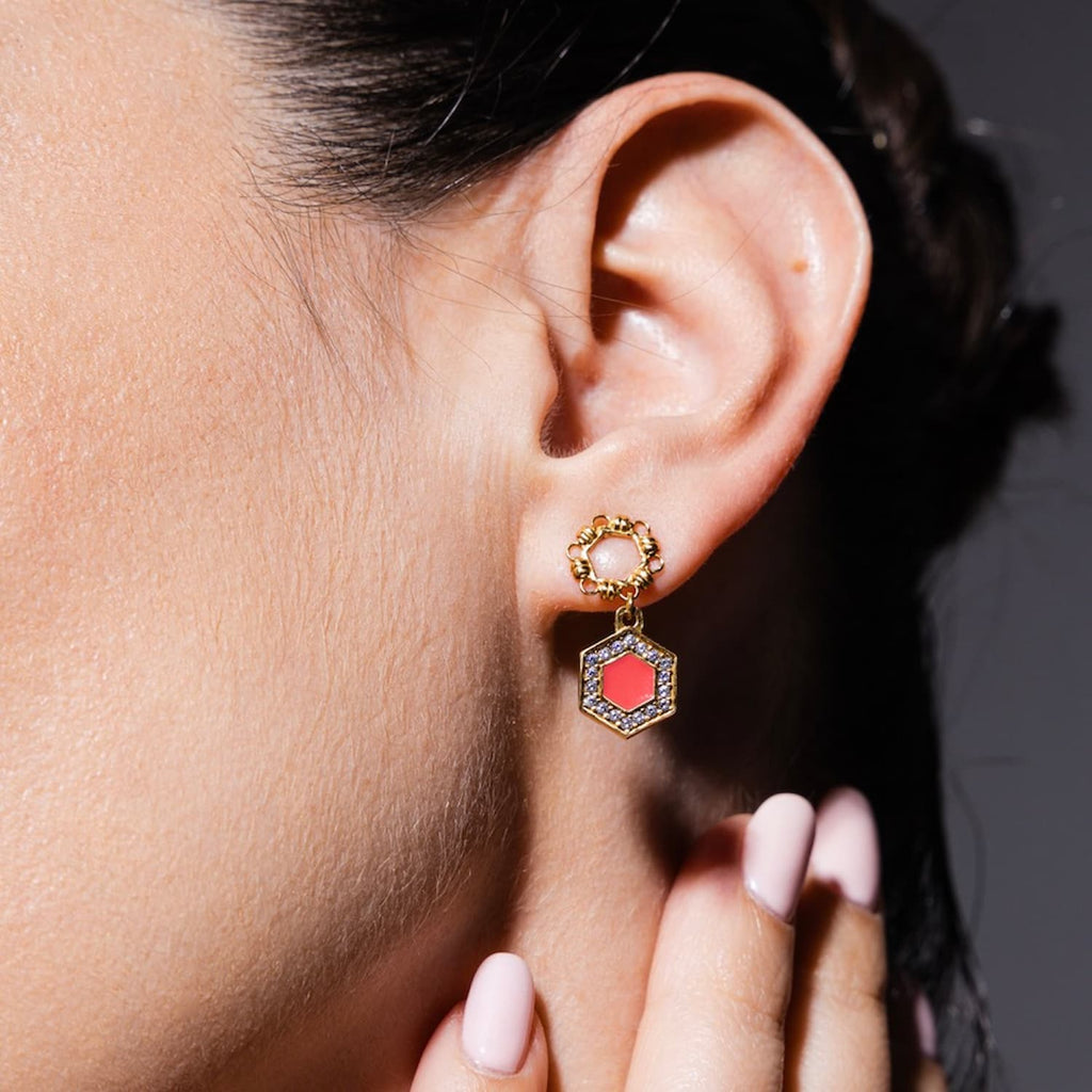 Orecchini Deco Statement in Oro con Corallo & Pavé