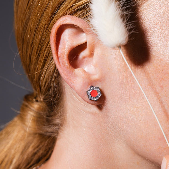 Orecchini Deco in Rodio con Corallo & Pavé