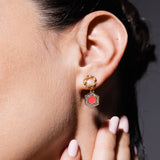 Orecchini Deco Statement in Oro con Corallo & Pavé