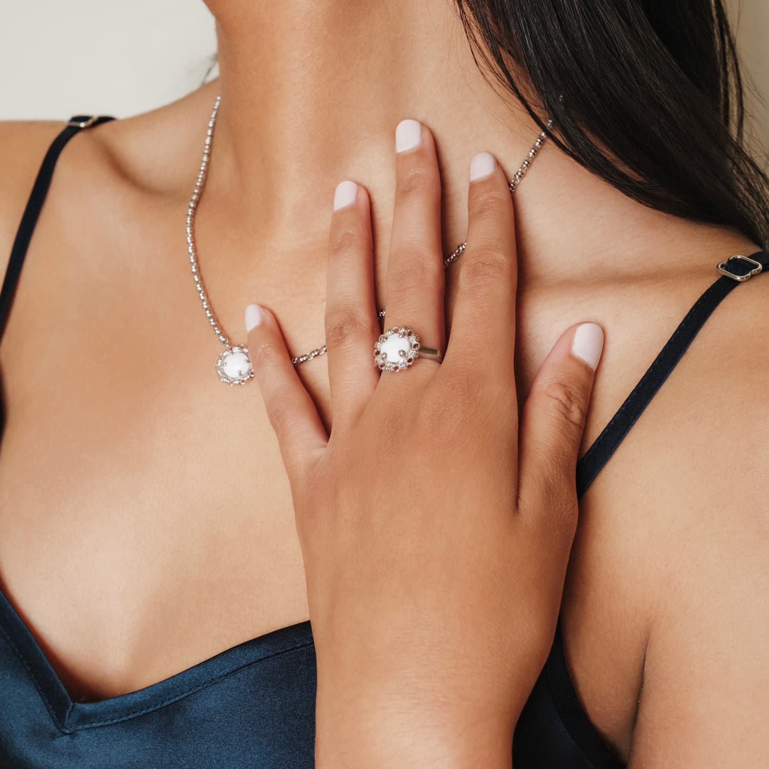 Anello Gemma in Rodio con Agata Bianca