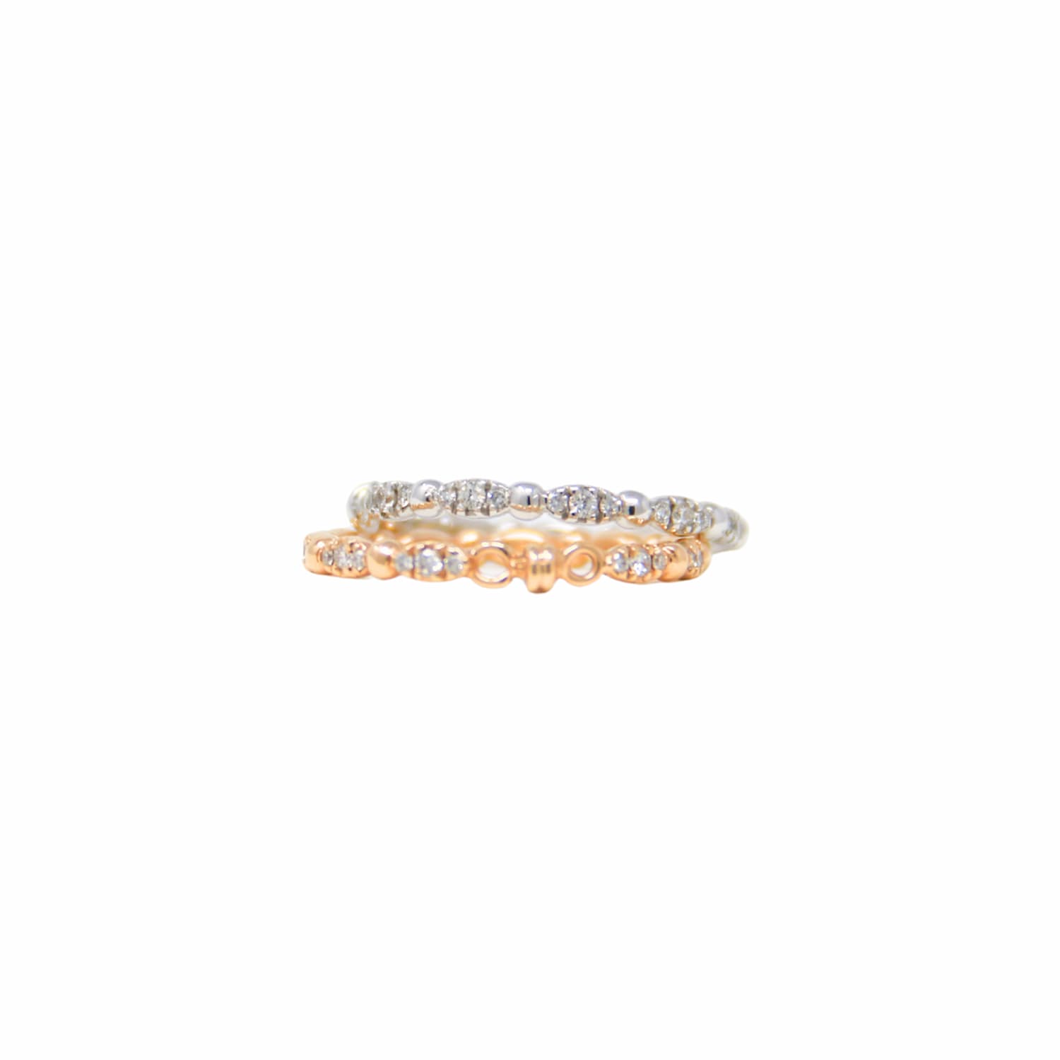 Anello Whisper in Oro Rosa 14k con Cluster di Diamanti