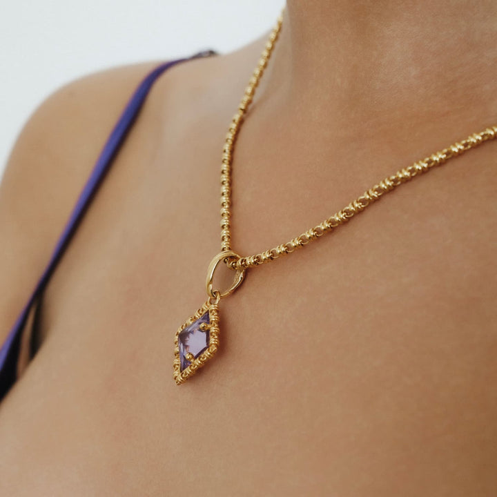 Pendente Quadra in Oro con Ametista