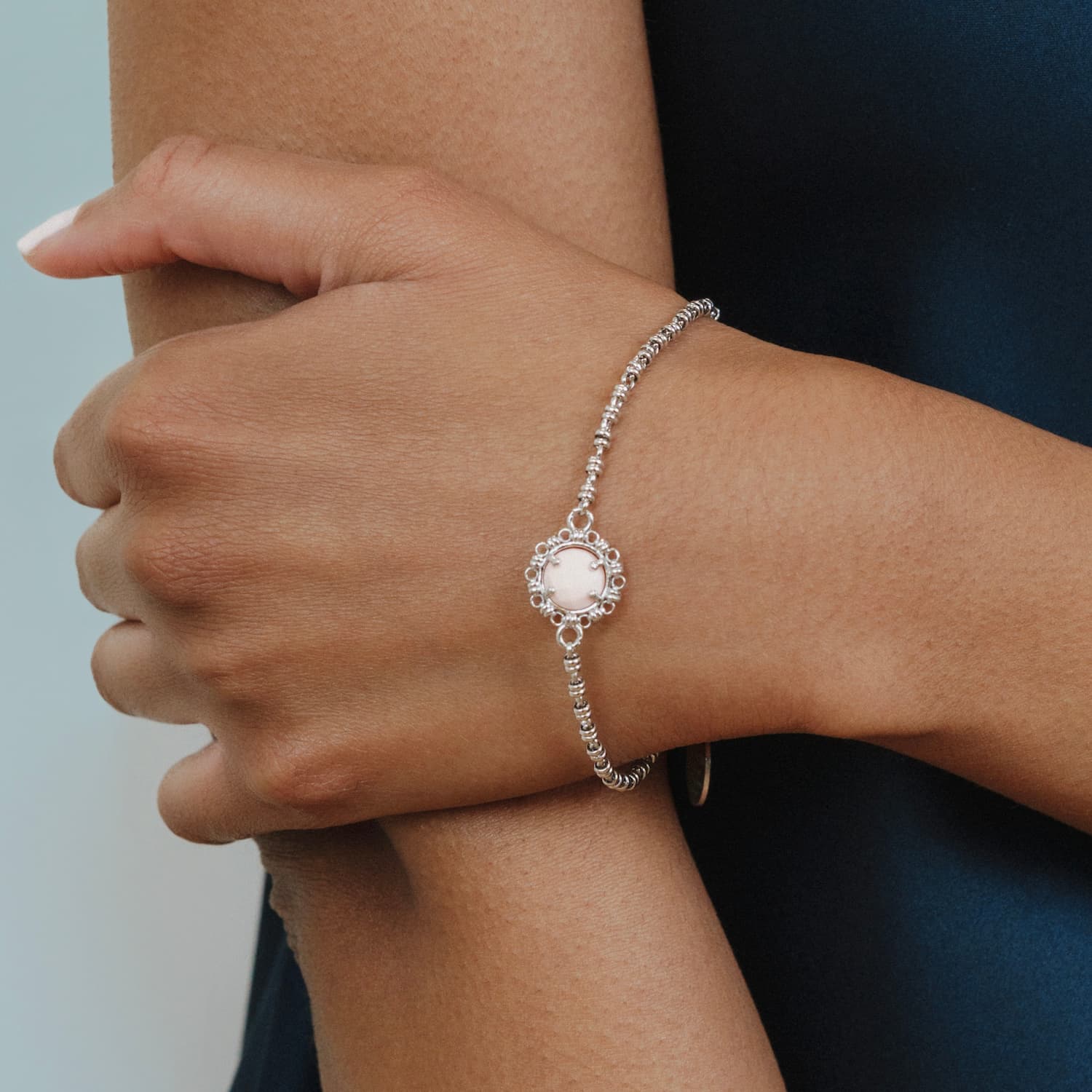 Bracciale Gemma in Rodio con Corallo Rosa