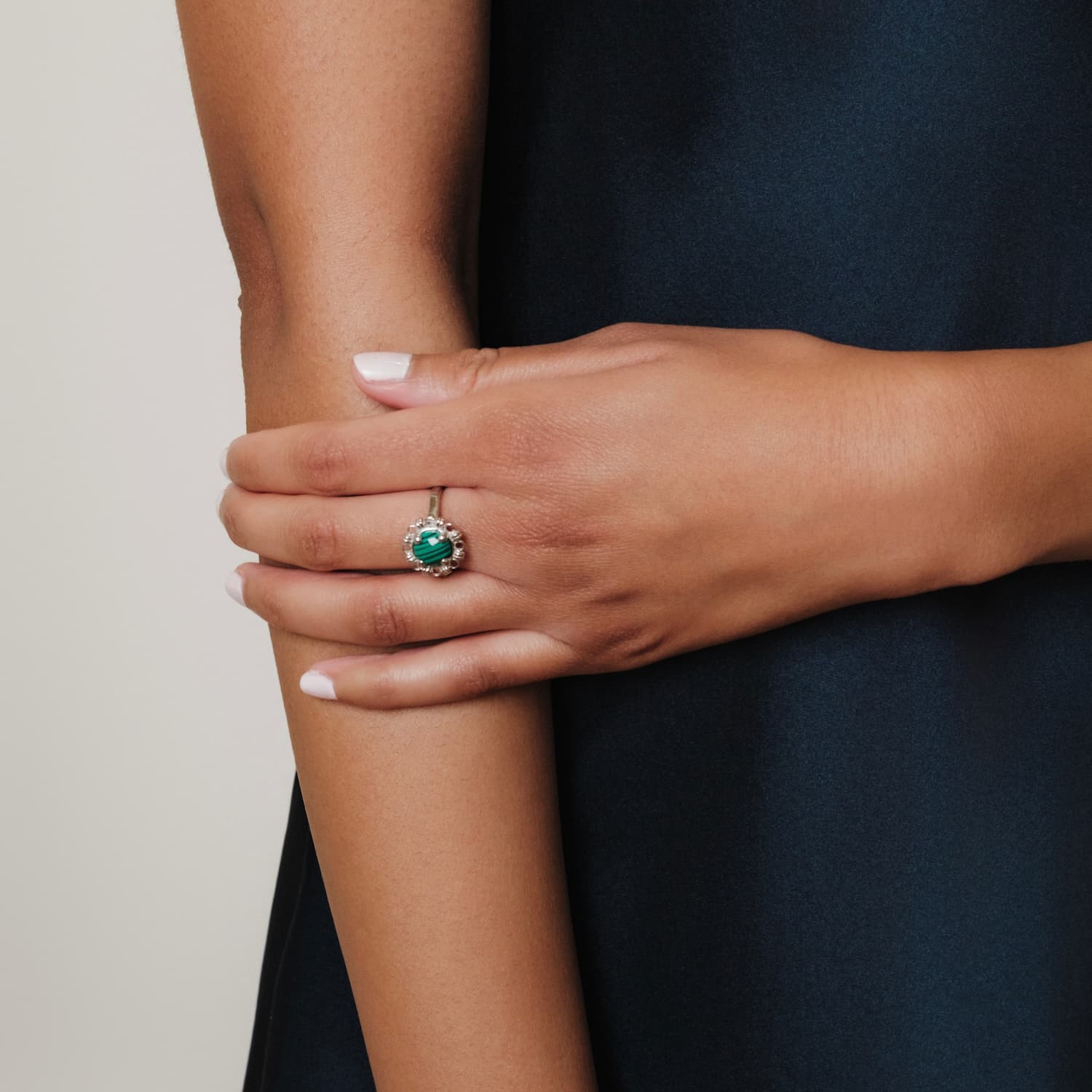 Anello Gemma in Rodio con Malachite