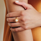 Anello Gemma in Oro con Agata Bianca