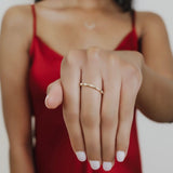 Anello Whisper in Oro Giallo 14k con Cluster di Diamanti