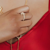 Anello Nodo in Oro Giallo 18K con Diamanti